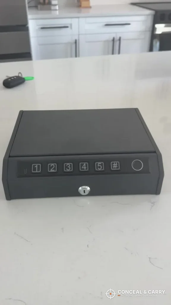 AIRMuch biometric safe closed, front view