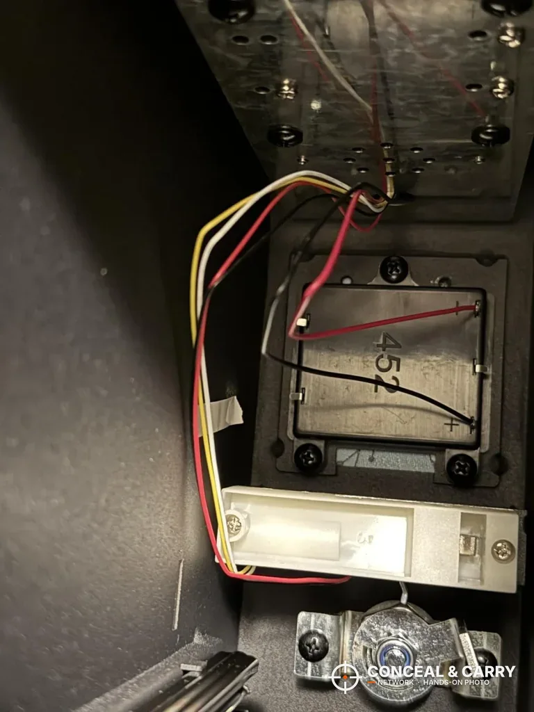 Wiring and lock parts inside the HOLEWOR slider safe housing
