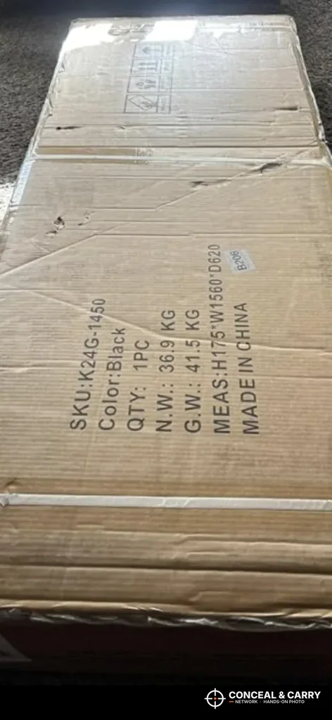 KAER 3-5 gun fingerprint safe shipping carton with its SKU label