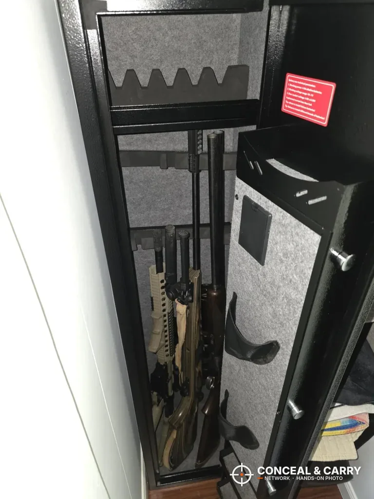 KAER 4-5 gun biometric rifle safe open with long guns standing in the rack