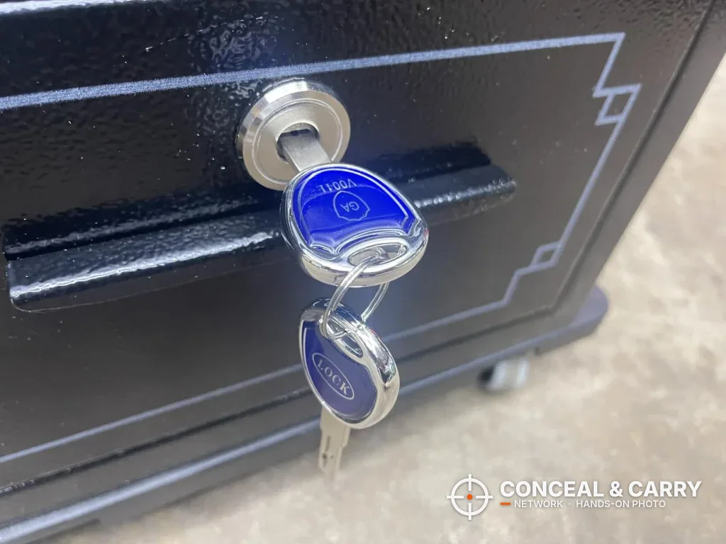 Drawer lock on the KAER 5-6 gun quick access safe with keys in it