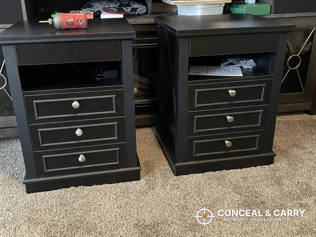Two black Lvifur nightstands side by side on carpet