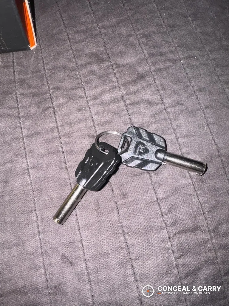 Two RPNB bedside safe backup keys on a ring