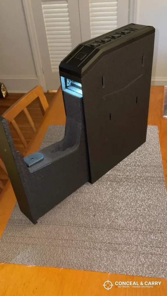 VoleStay slider open with the interior light on